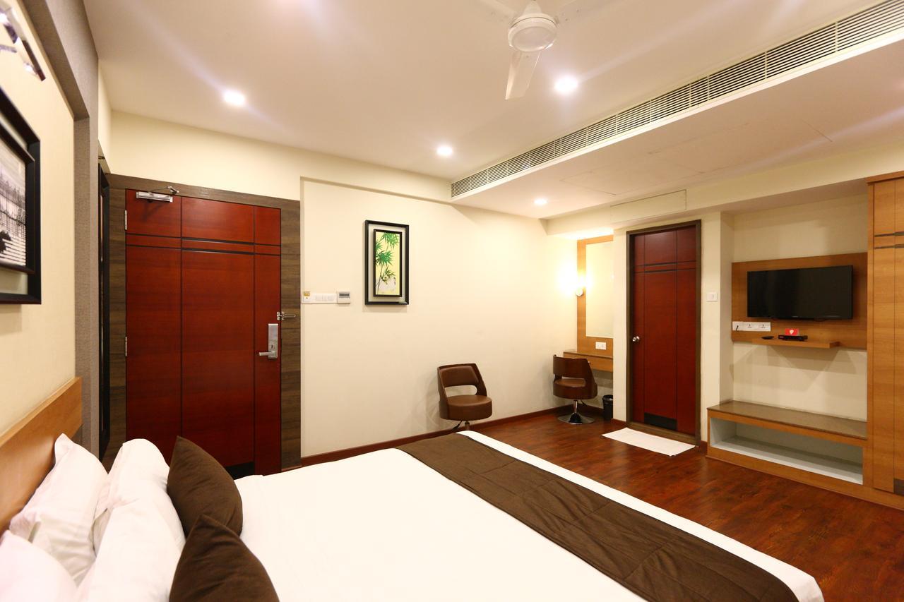 Fabhotel Prime Adore Residency Chennai Exterior foto