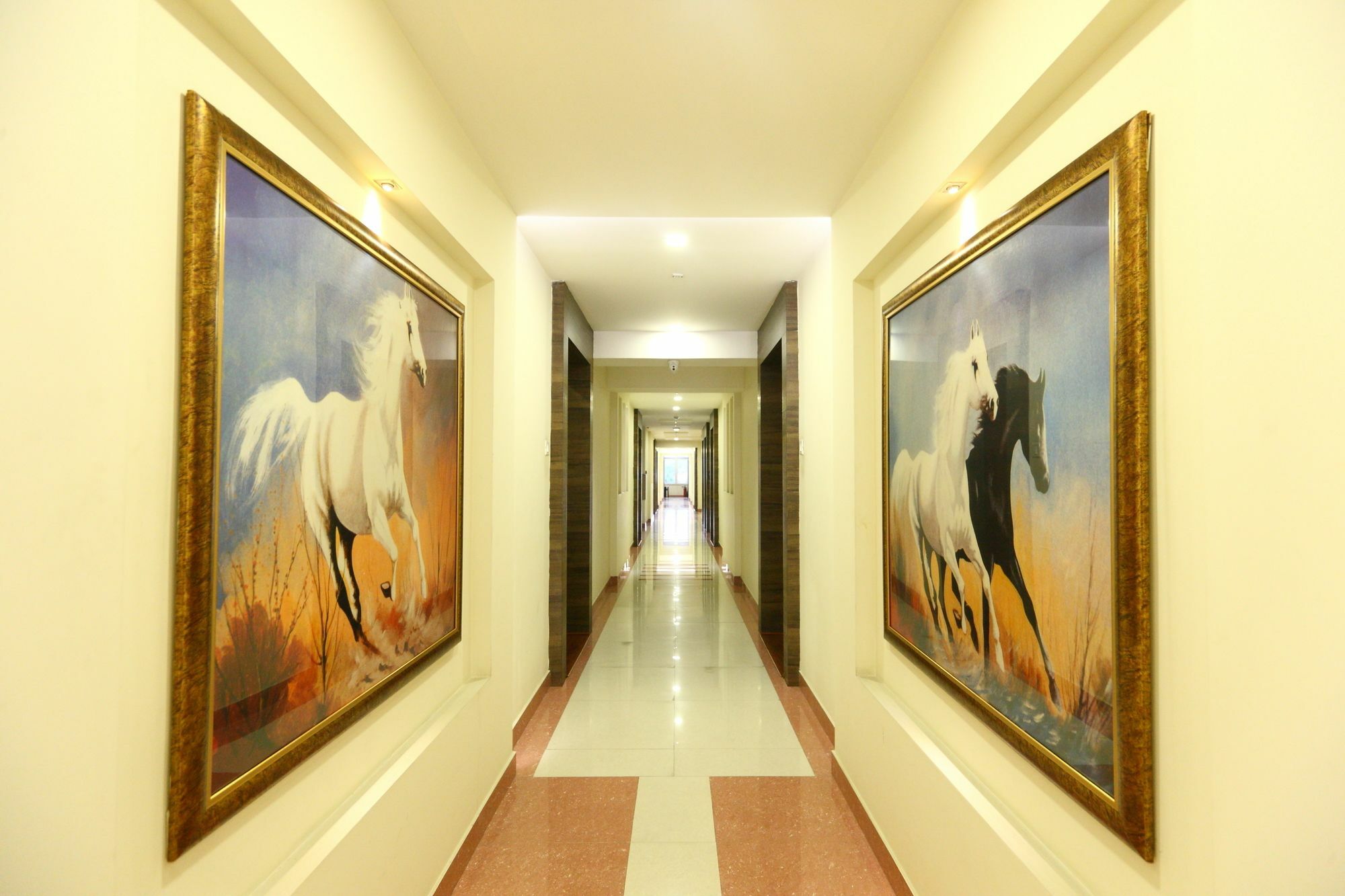 Fabhotel Prime Adore Residency Chennai Exterior foto